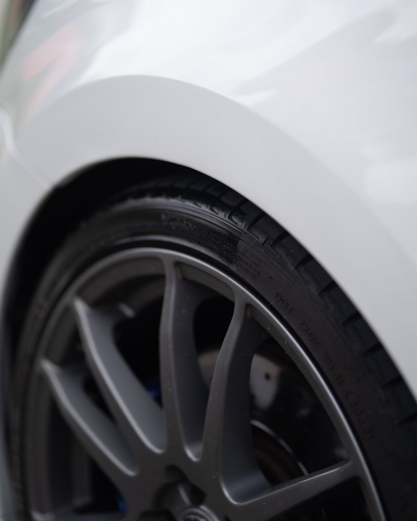 Diamond Detailing Tire