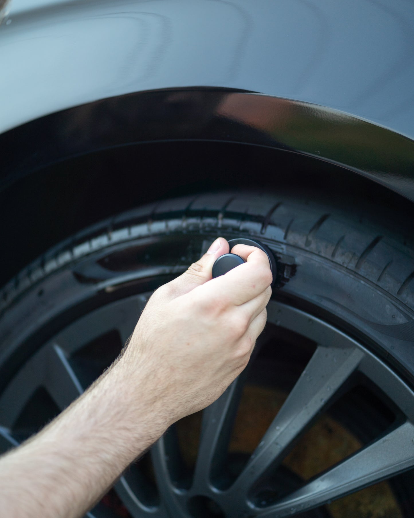 Diamond Detailing Tire